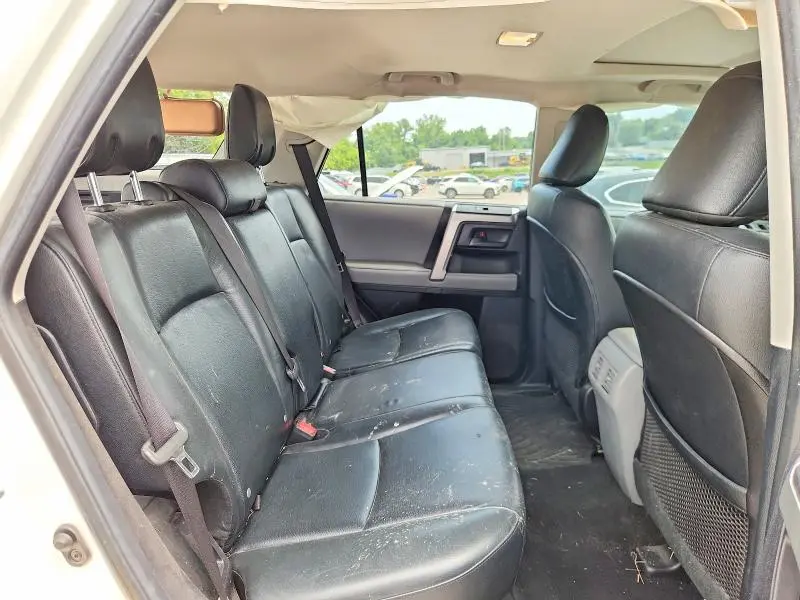 2013 TOYOTA 4RUNNER SR5  