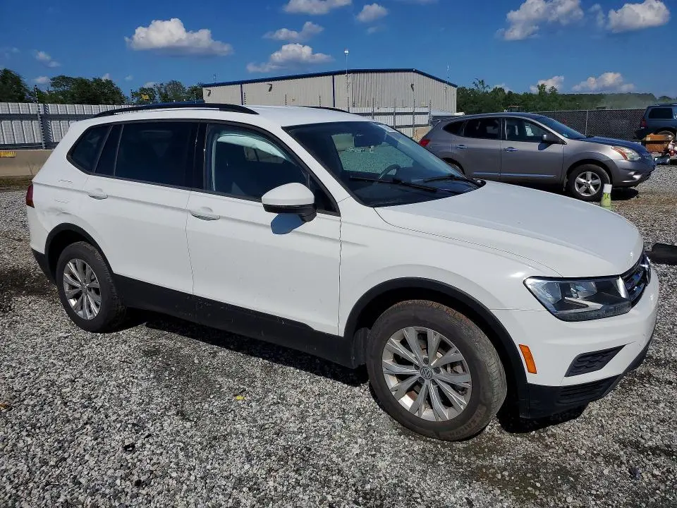 2018 VOLKSWAGEN TIGUAN S  