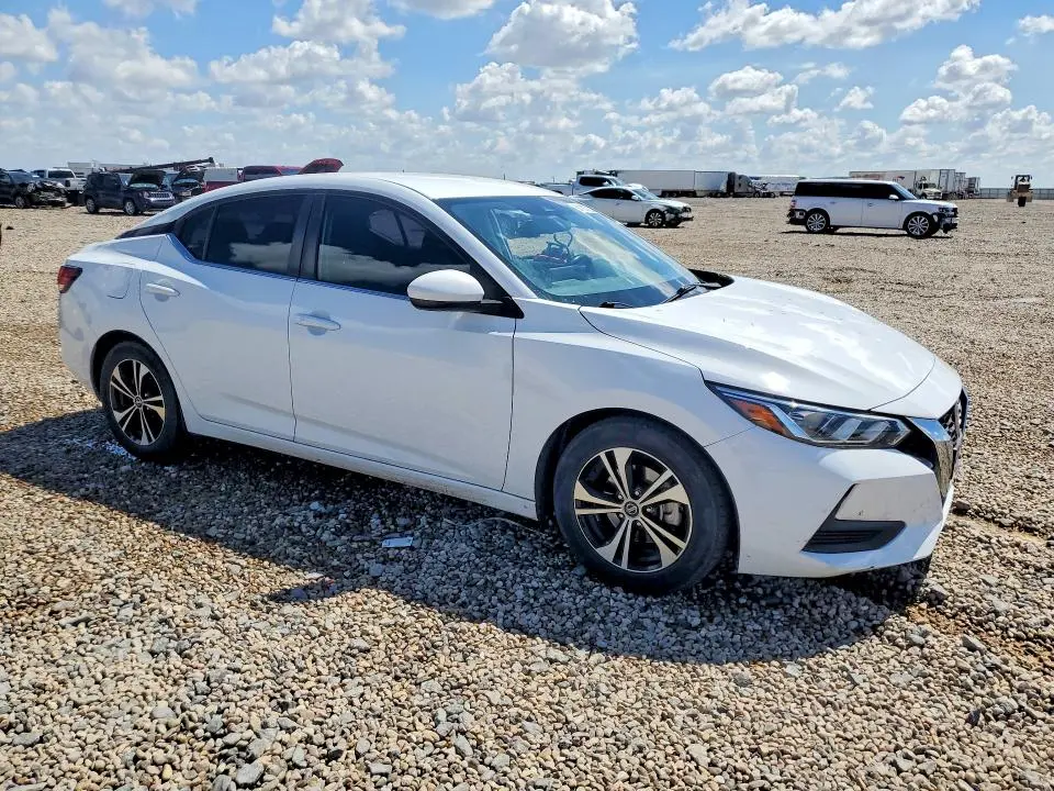 2021 NISSAN SENTRA SV  