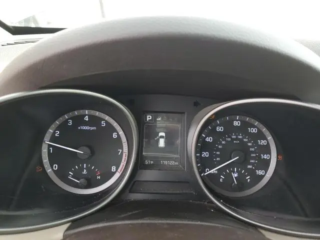 2018 HYUNDAI SANTA FE SE