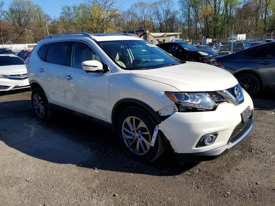 2016 NISSAN ROGUE SL  
