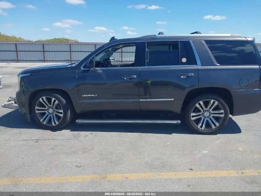 2017 GMC YUKON DENALI
