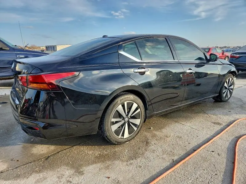 2019 NISSAN ALTIMA SV  