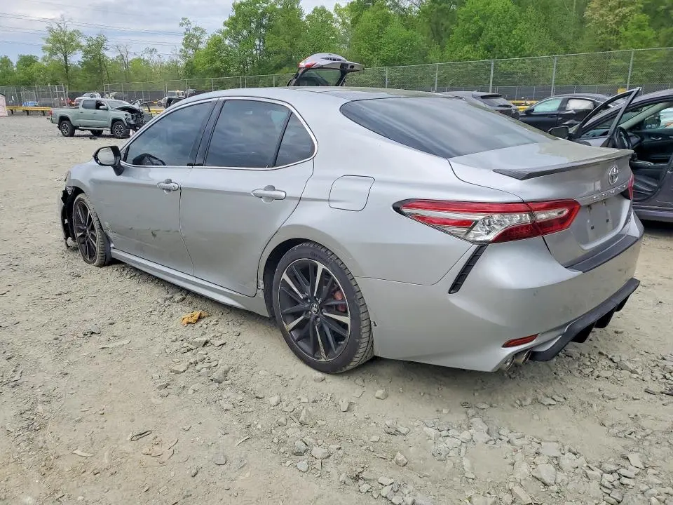 2018 TOYOTA CAMRY XSE  