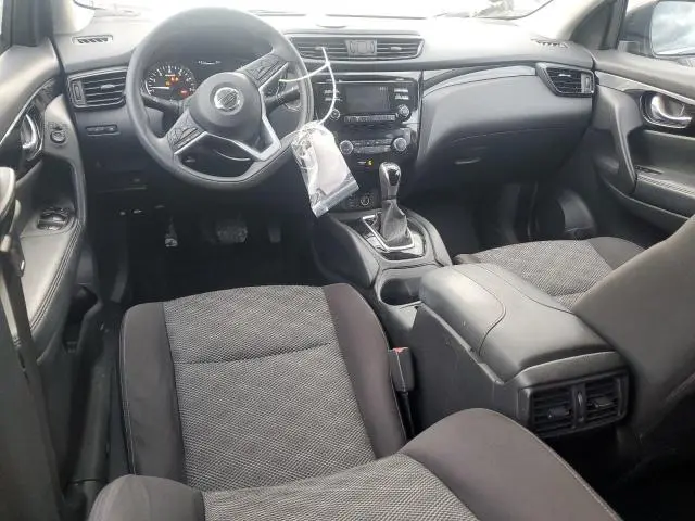 2017 NISSAN ROGUE SPORT S  