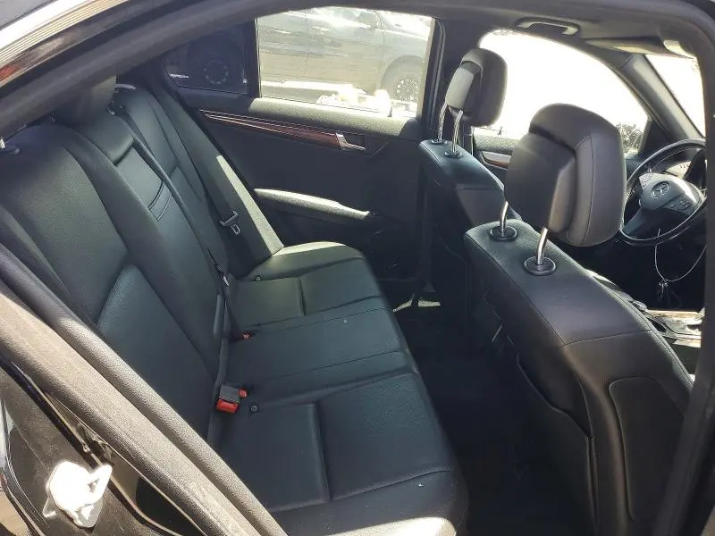 2011 MERCEDES-BENZ C 300 4MATIC  
