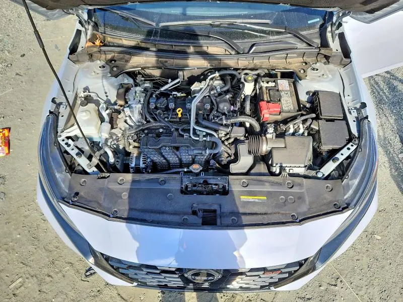 2024 NISSAN ALTIMA SR  