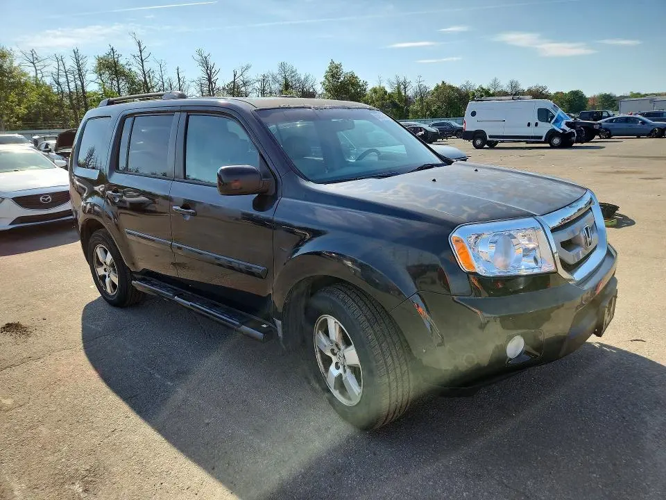2011 HONDA PILOT EXL  