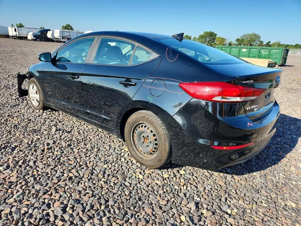 2017 HYUNDAI ELANTRA SE  