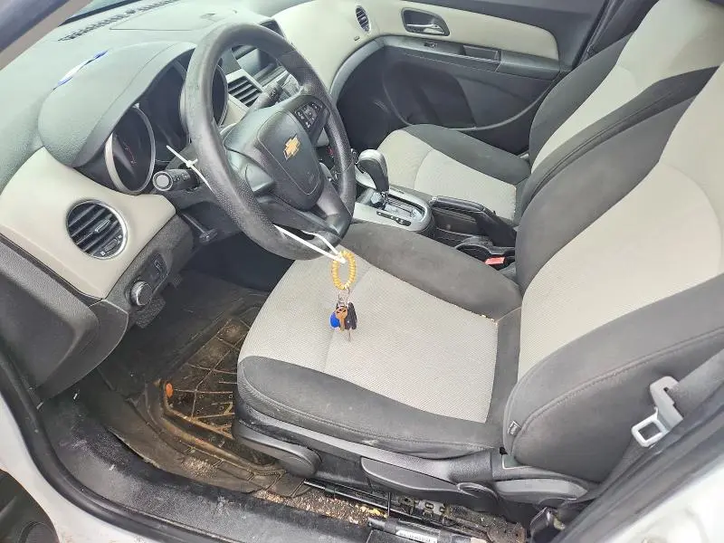 2011 CHEVROLET CRUZE LS  