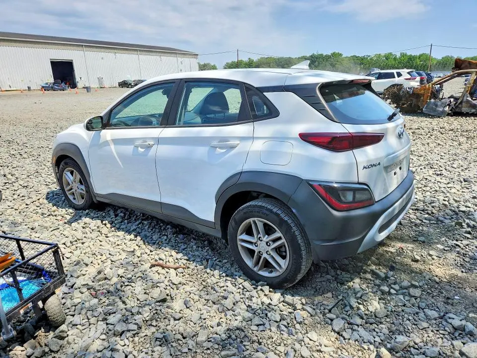 2022 HYUNDAI KONA SE  