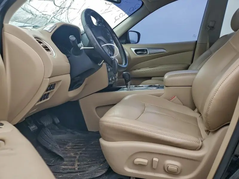 2019 NISSAN PATHFINDER S  