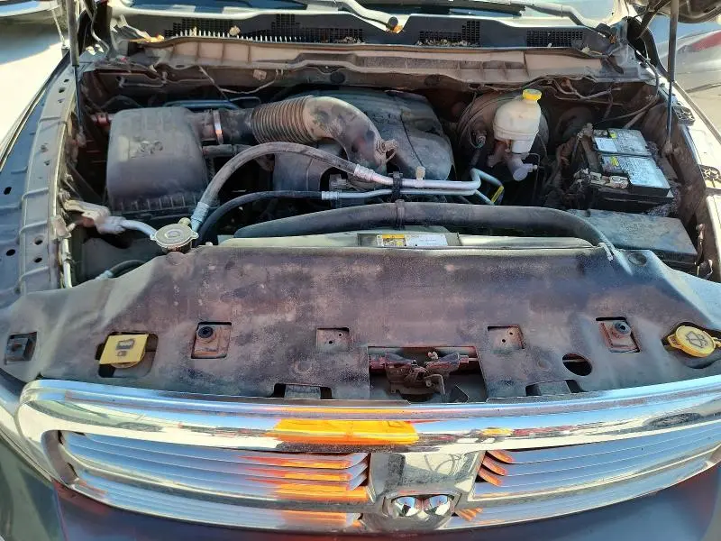2014 RAM 1500 SLT  