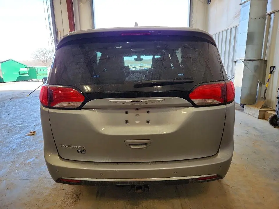 2020 CHRYSLER PACIFICA TOURING L  