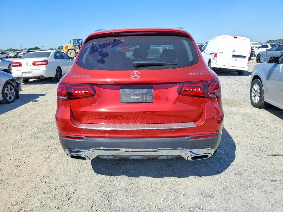 2021 MERCEDES-BENZ GLC 300 4MATIC  