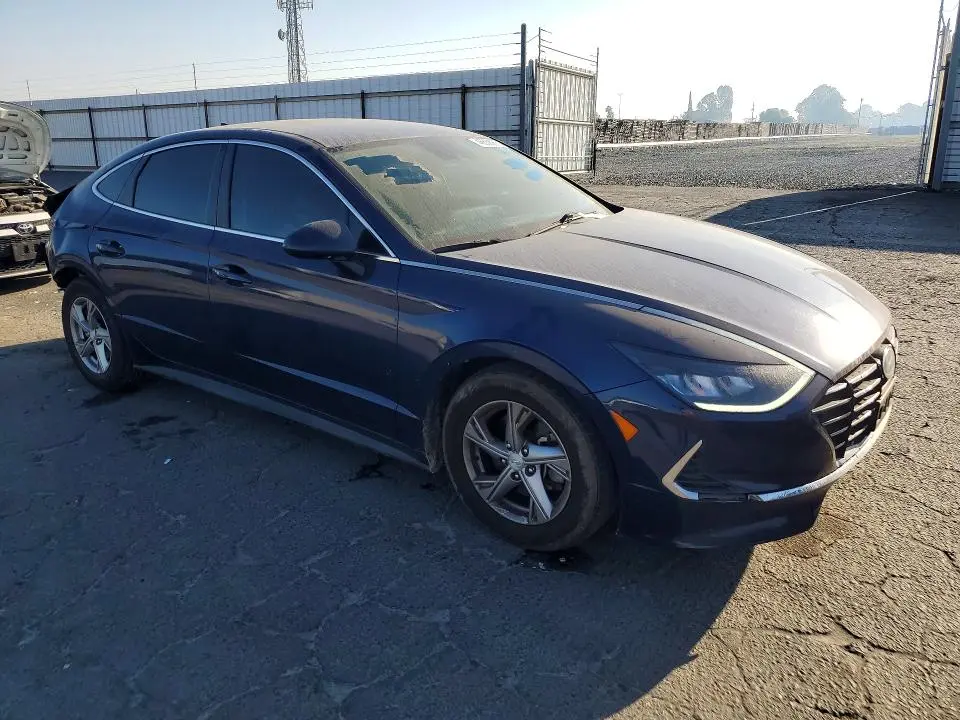 2021 HYUNDAI SONATA SE  