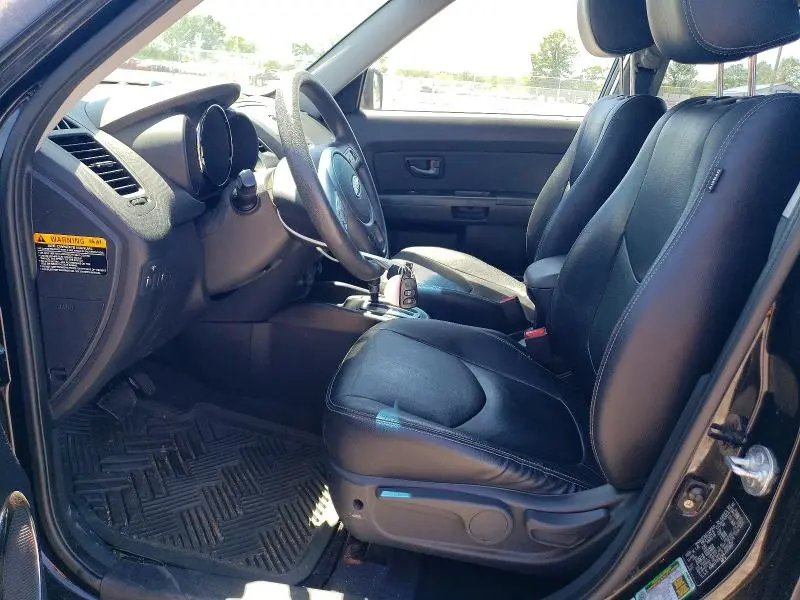 2010 KIA SOUL +  