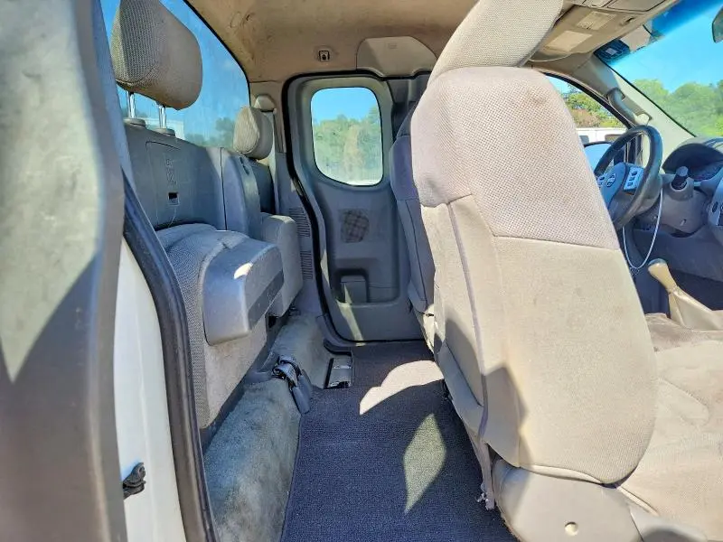 2016 NISSAN FRONTIER S  