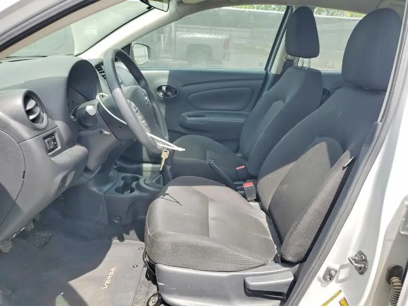 2019 NISSAN VERSA S  