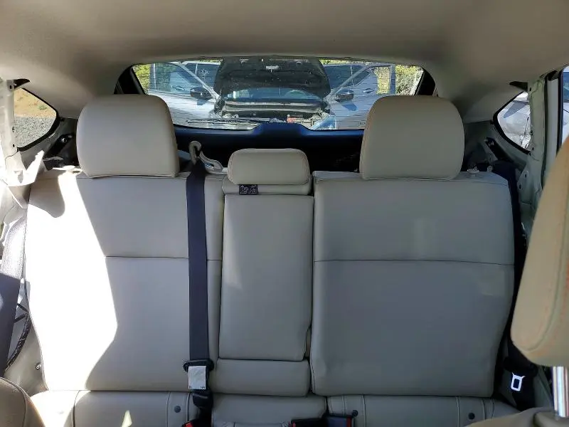 2016 SUBARU CROSSTREK LIMITED  