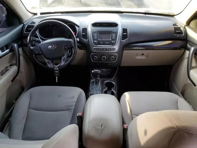 2015 KIA SORENTO LX  