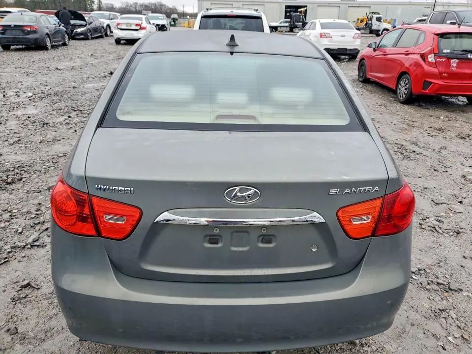 2010 HYUNDAI ELANTRA GLS  