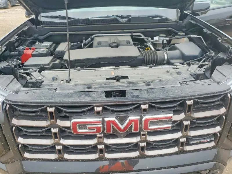 2024 GMC CANYON AT4X  