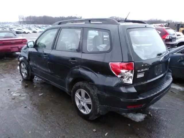 2013 SUBARU FORESTER 2.5X  