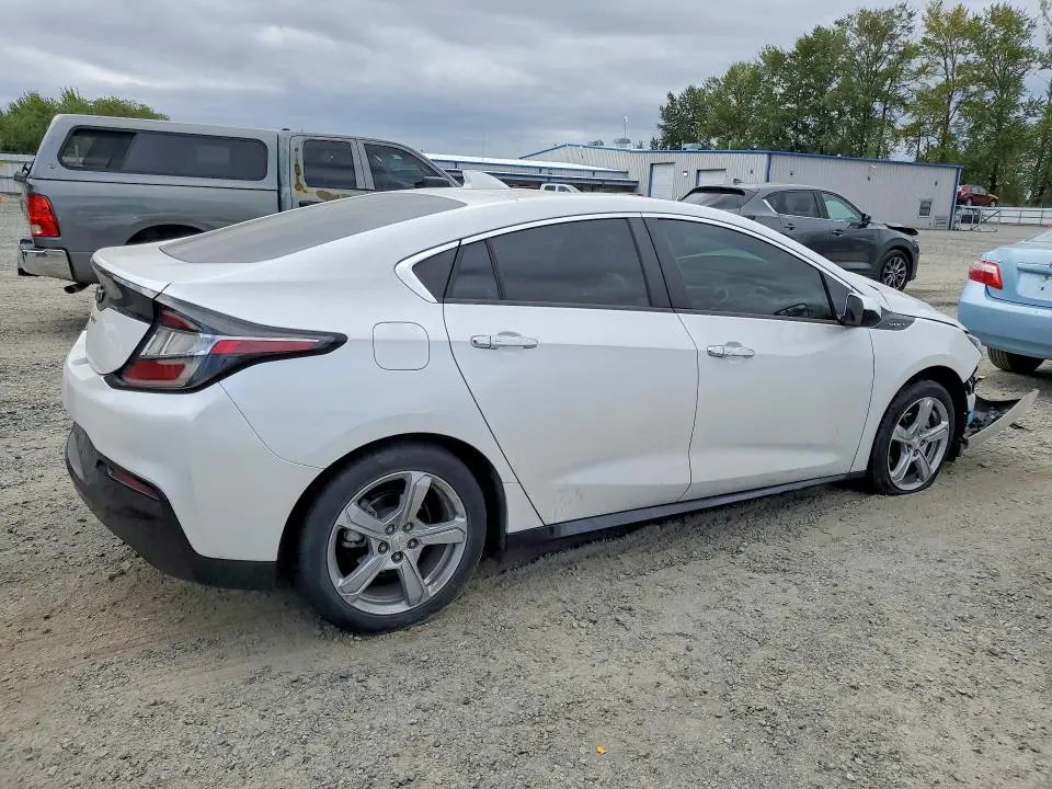 2017 CHEVROLET VOLT LT  