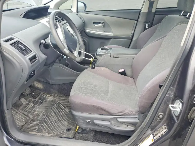 2014 TOYOTA PRIUS V THREE  