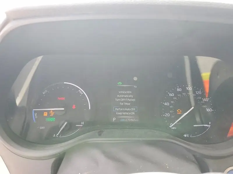 2022 TOYOTA SIENNA LE  
