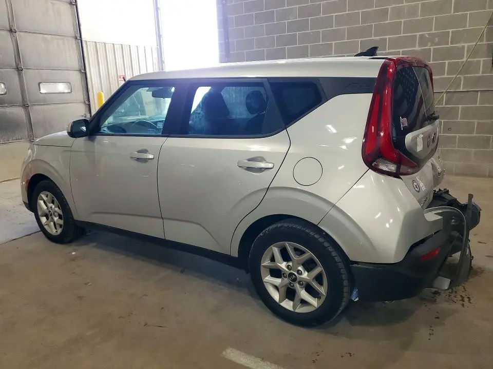 2021 KIA SOUL S  