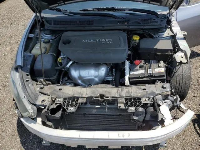 2015 DODGE DART SXT  