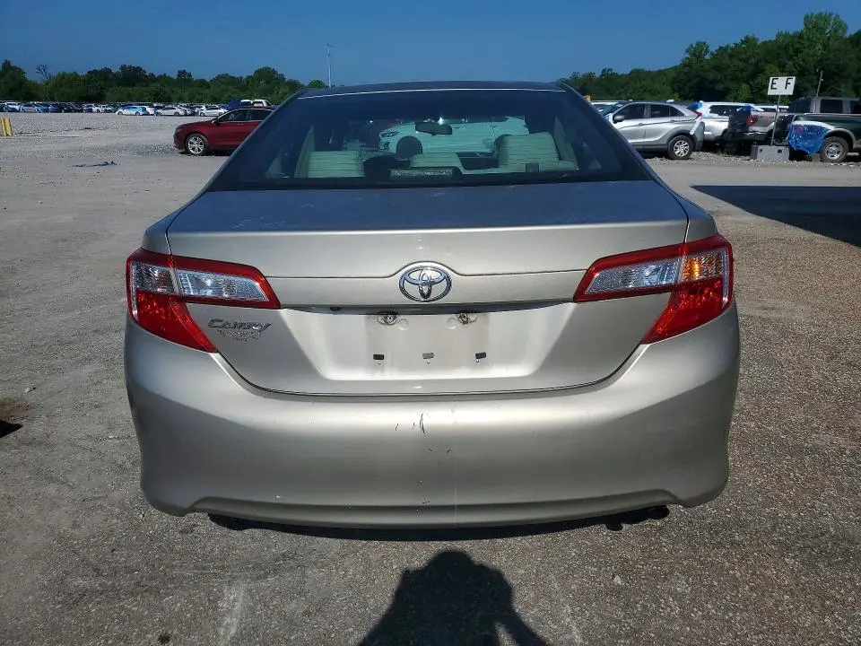 2014 TOYOTA CAMRY L  