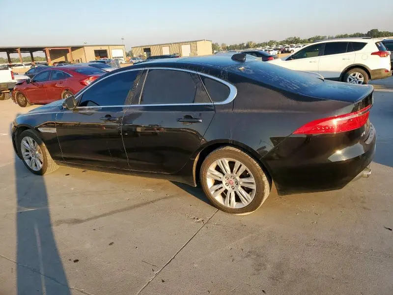 2018 JAGUAR XF PREMIUM  