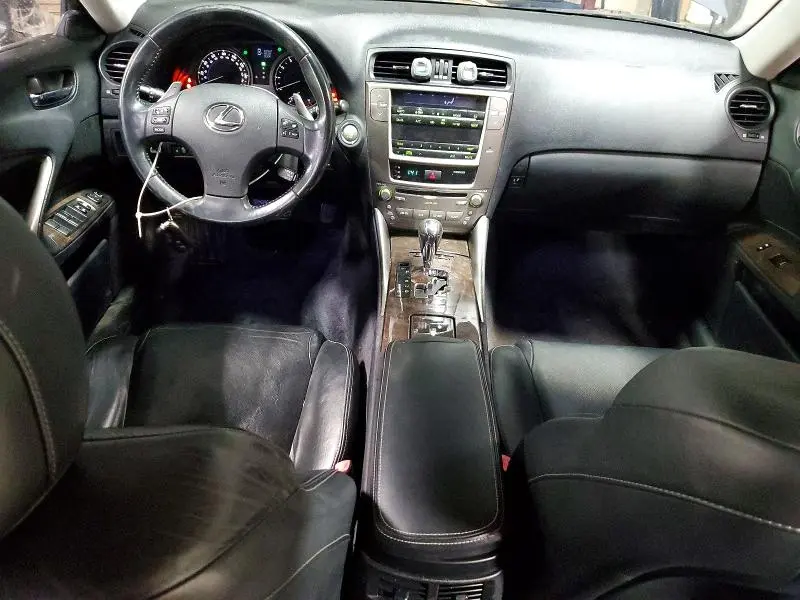 2010 LEXUS IS 250  