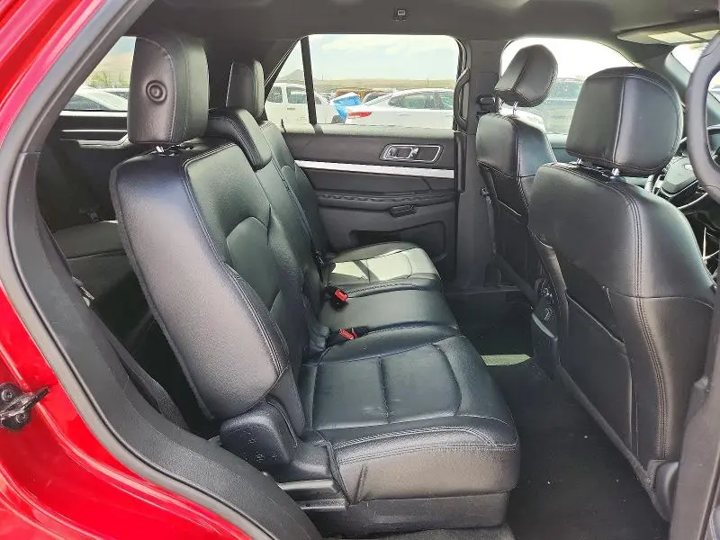 2016 FORD EXPLORER XLT  