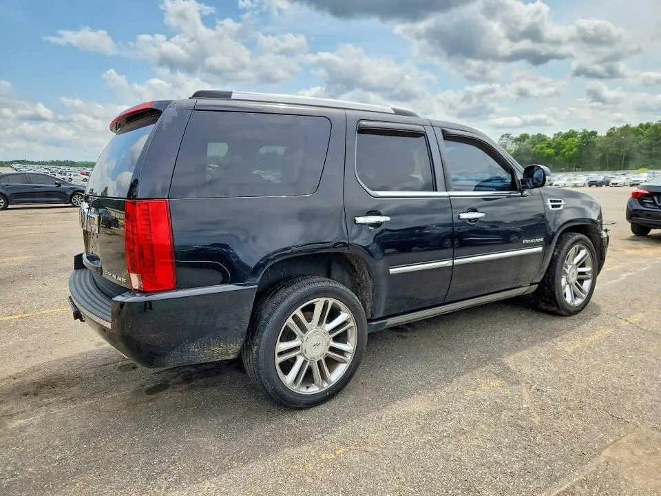 2012 CADILLAC ESCALADE PLATINUM  