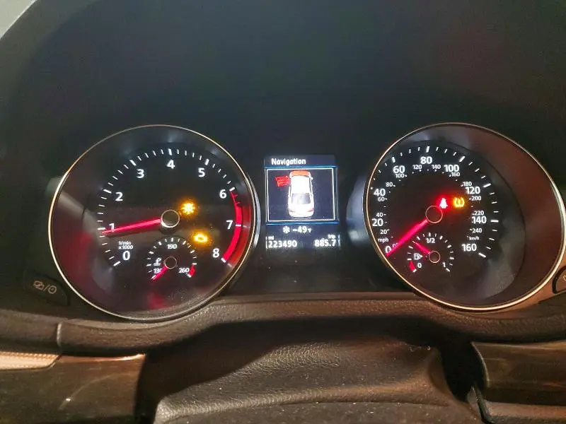 2017 VOLKSWAGEN PASSAT SE  