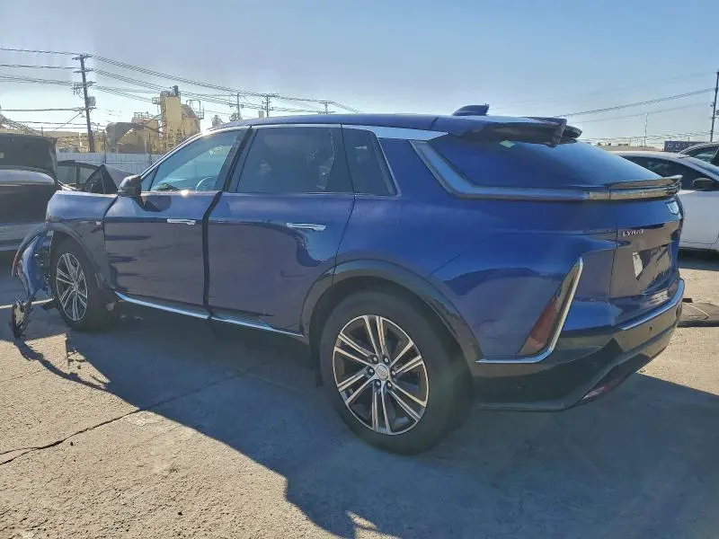 2024 CADILLAC LYRIQ LUXURY  