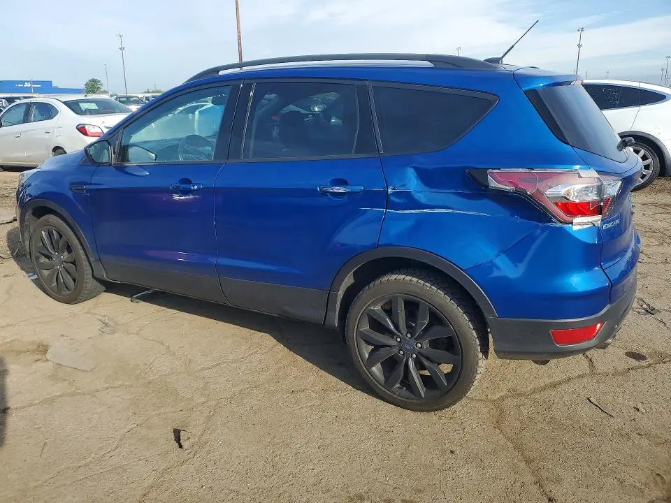 2018 FORD ESCAPE SE  
