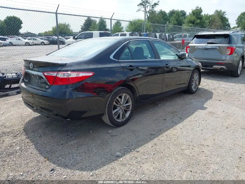 2017 TOYOTA CAMRY SE