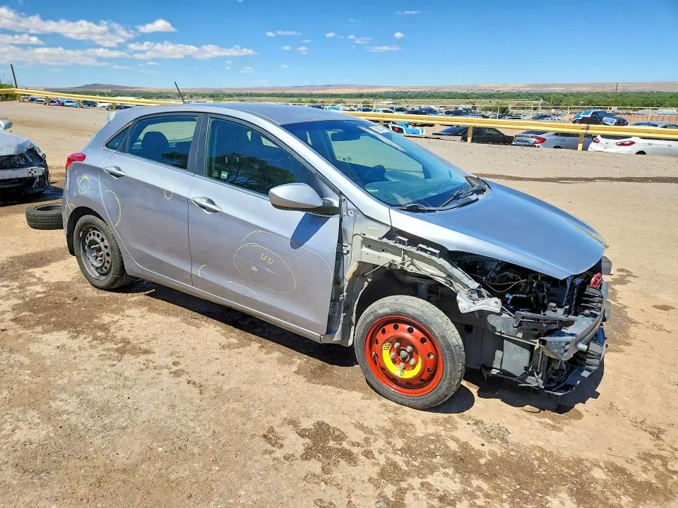 2016 HYUNDAI ELANTRA GT BASE  
