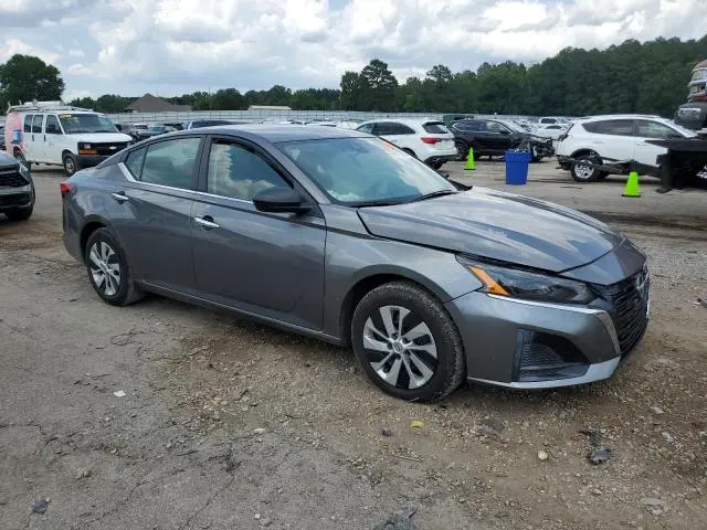 2024 NISSAN ALTIMA S  