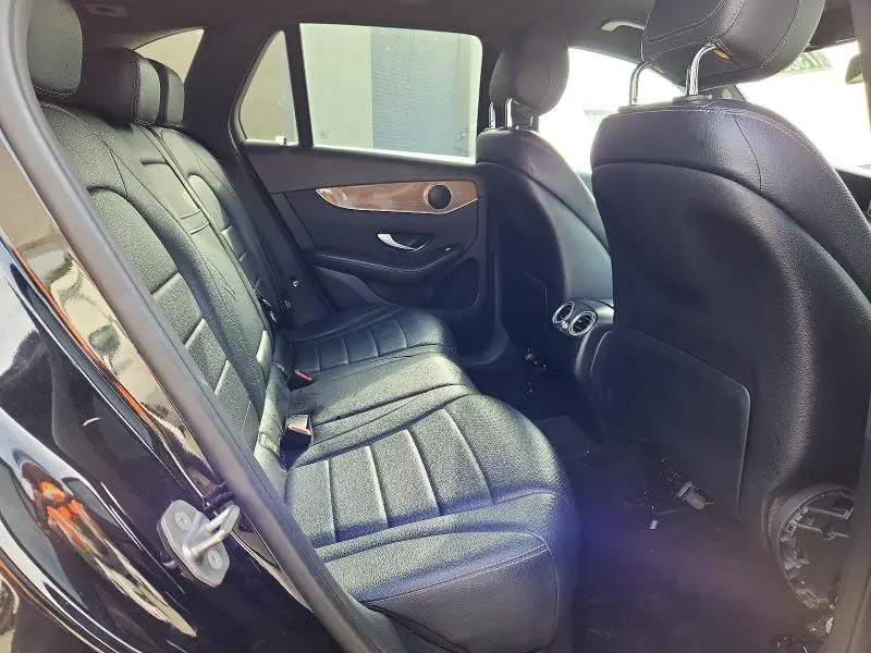 2018 MERCEDES-BENZ GLC 300  