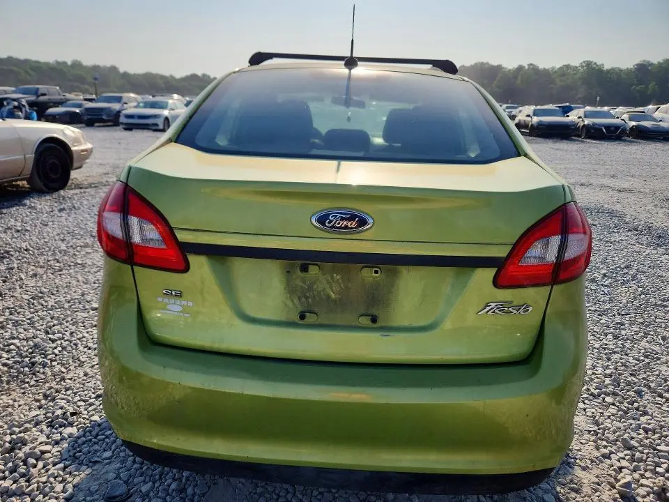 2013 FORD FIESTA SE  