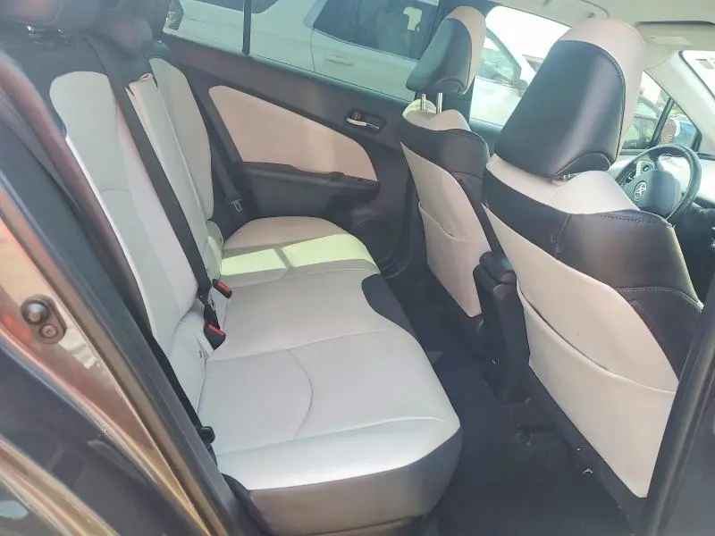 2018 TOYOTA PRIUS FOUR TOURING  