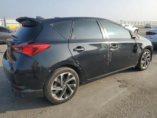 2017 TOYOTA COROLLA IM   