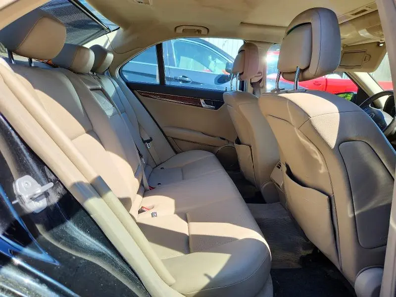 2011 MERCEDES-BENZ C 300 4MATIC  