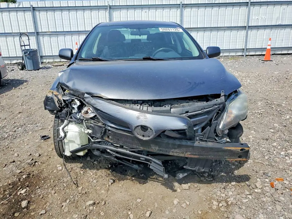2013 TOYOTA COROLLA S  